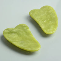 Jaderoller & Gua Sha Set – Gesichtsmassage für Hautstraffung & Nackenpflege
